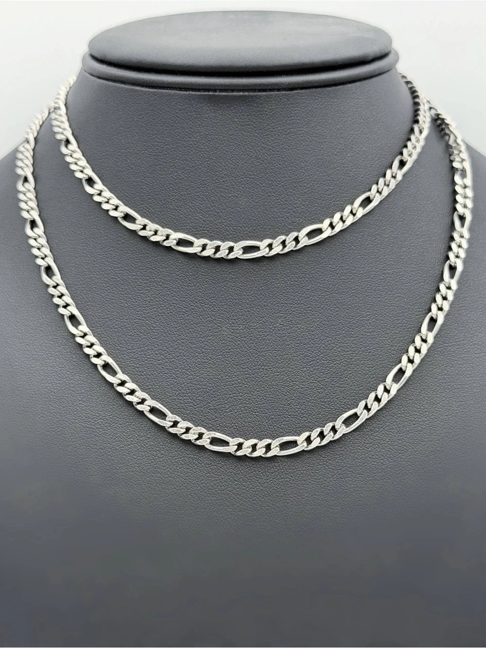 Italy 925 Sterling Silver solid Figaro Chain Necklace 30” 4mm